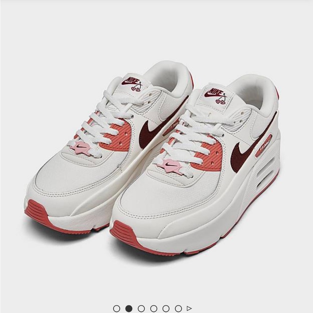 NIKE AIR MAX 90 LV8 SE.